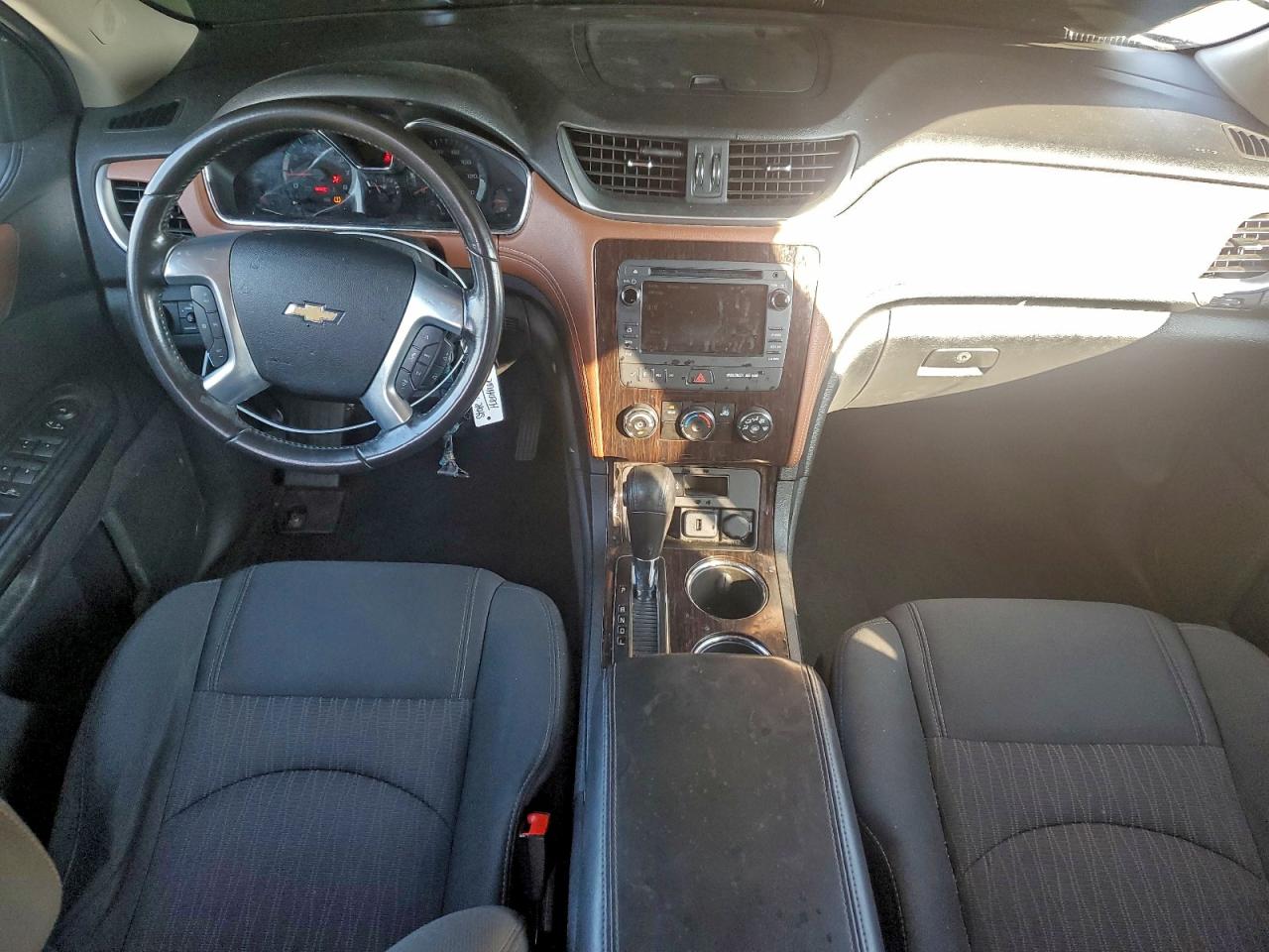 2015 Chevrolet Traverse Lt VIN: 1GNKRGKD6FJ194597 Lot: 94048795