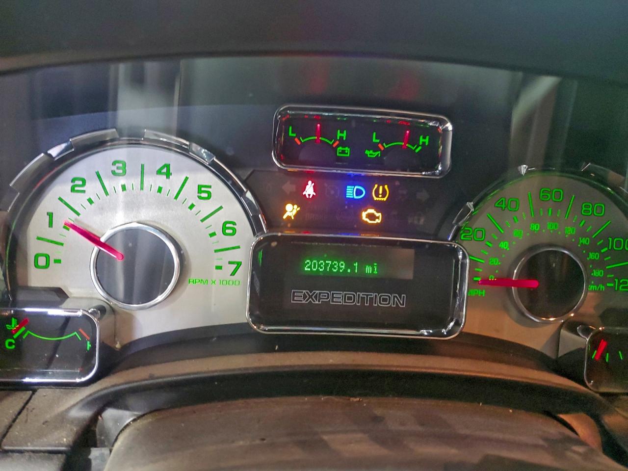 2013 Ford Expedition Limited VIN: 1FMJU1K53DEF39658 Lot: 94126385