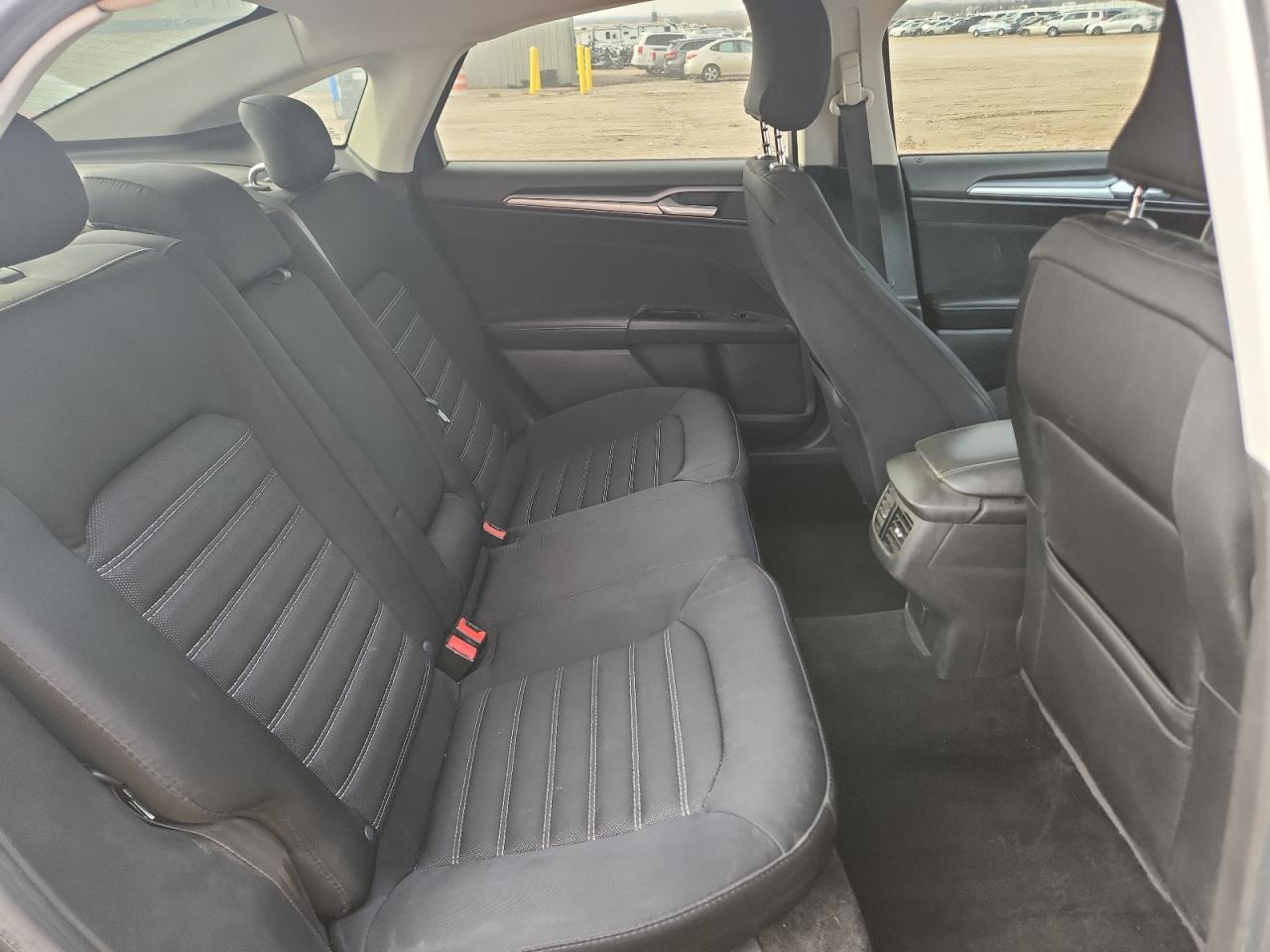 2015 Ford Fusion Se VIN: 3FA6P0H77FR198498 Lot: 93116035