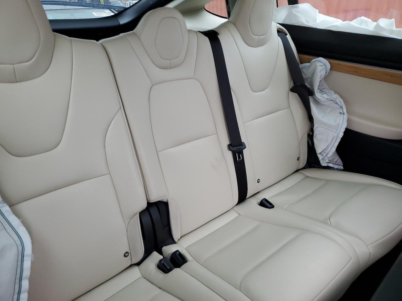 2018 Tesla Model X VIN: 5YJXCAE23JF111151 Lot: 93186765