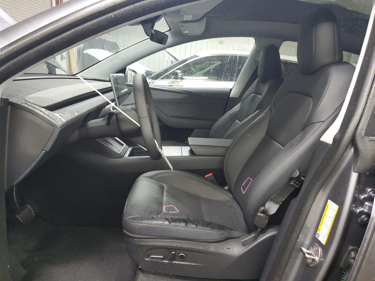 2026 Tesla Model Y VIN: 7SAYGDEE1TA450675 Lot: 93067175