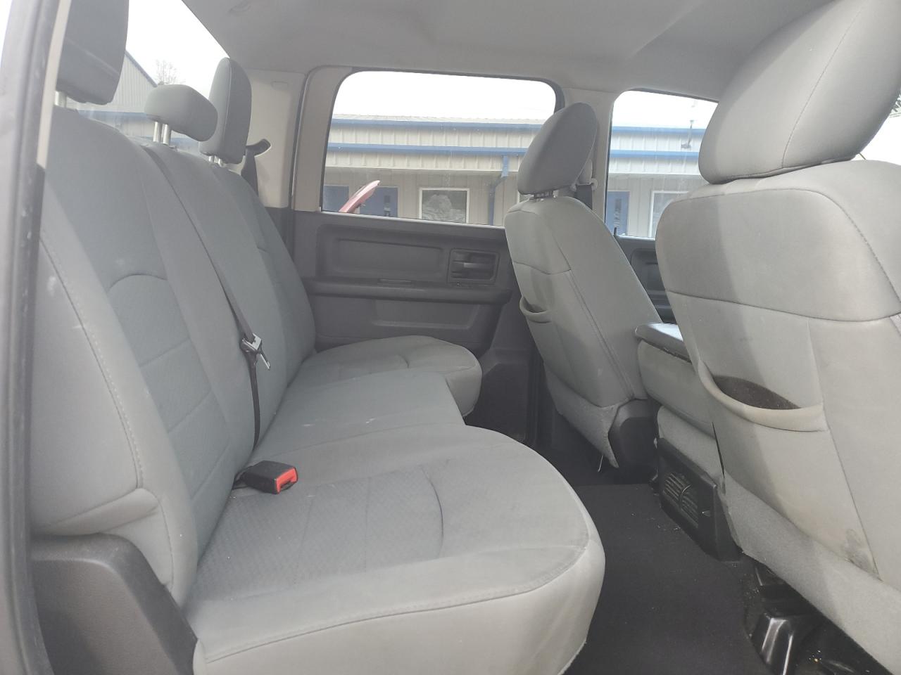 2013 Ram 2500 St VIN: 3C6TR5CT1DG570863 Lot: 93456825