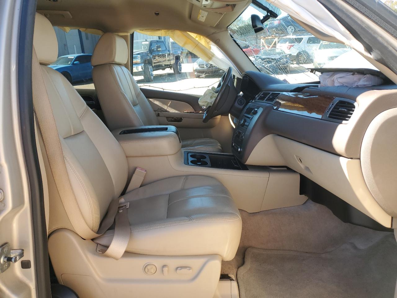 2007 GMC Yukon VIN: 1GKFC13077J392549 Lot: 91483035