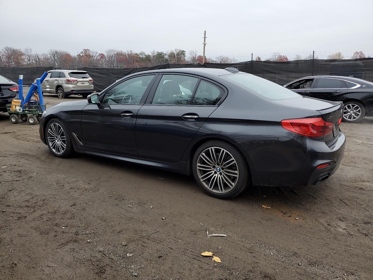 Фото: WBAJB9C58JB035401