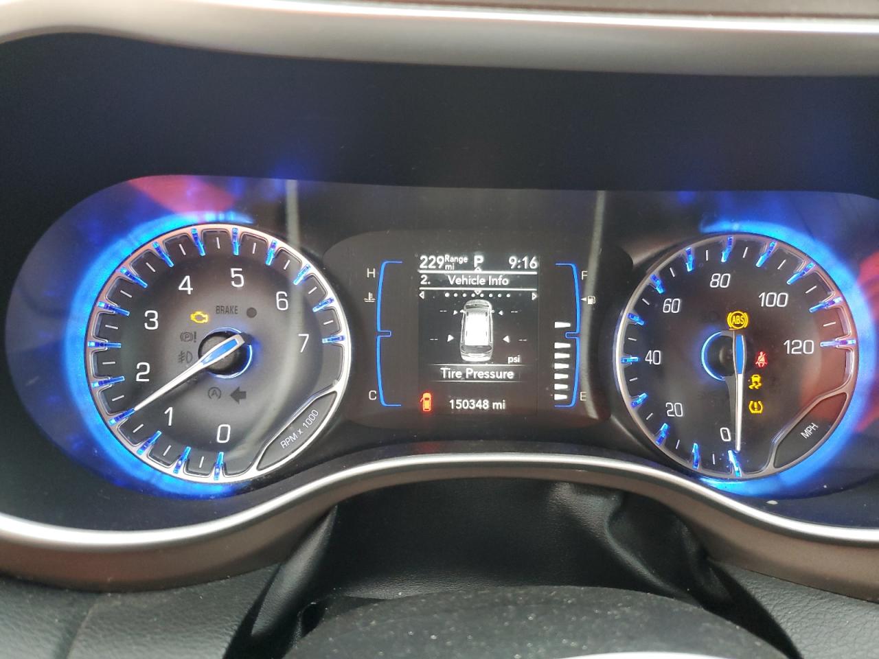 2019 Chrysler Pacifica Touring L VIN: 2C4RC1BGXKR651983 Lot: 93013985