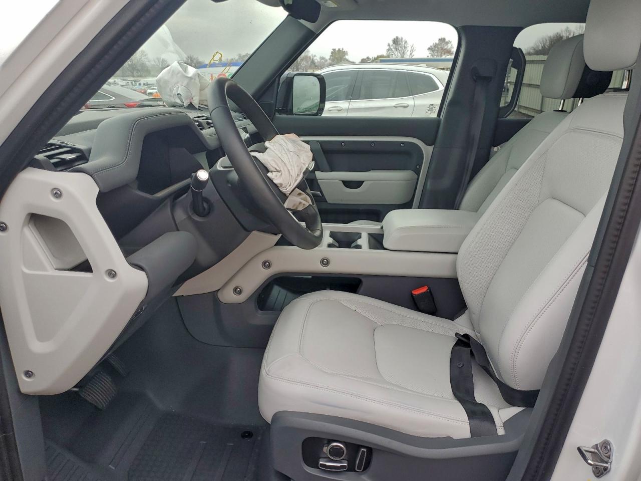 2025 Land Rover Defender 130 X-Dynamic Se VIN: SALE2FEU4S2403638 Lot: 93356485