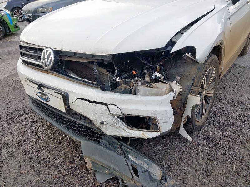 2017 VOLKSWAGEN TIGUAN 2.0 TDI 150 SE NAV 5DR