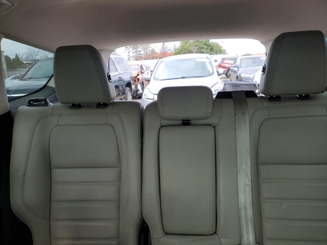 2017 Ford Escape Titanium VIN: 1FMCU9J98HUA62166 Lot: 92353445