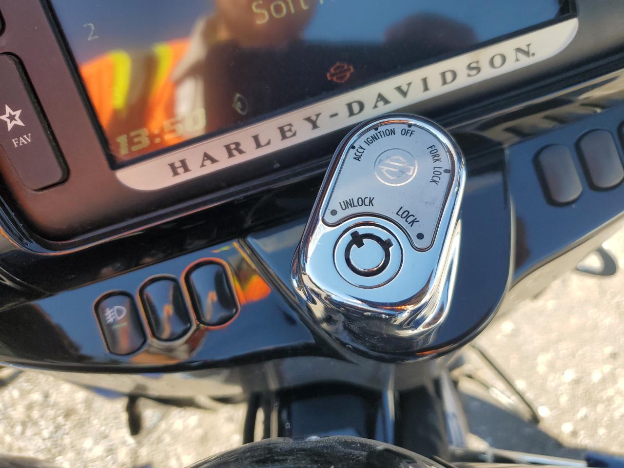 2015 Harley-Davidson Flhtk Ultra Limited VIN: 1HD1KEL11FB620321 Lot: 91261175