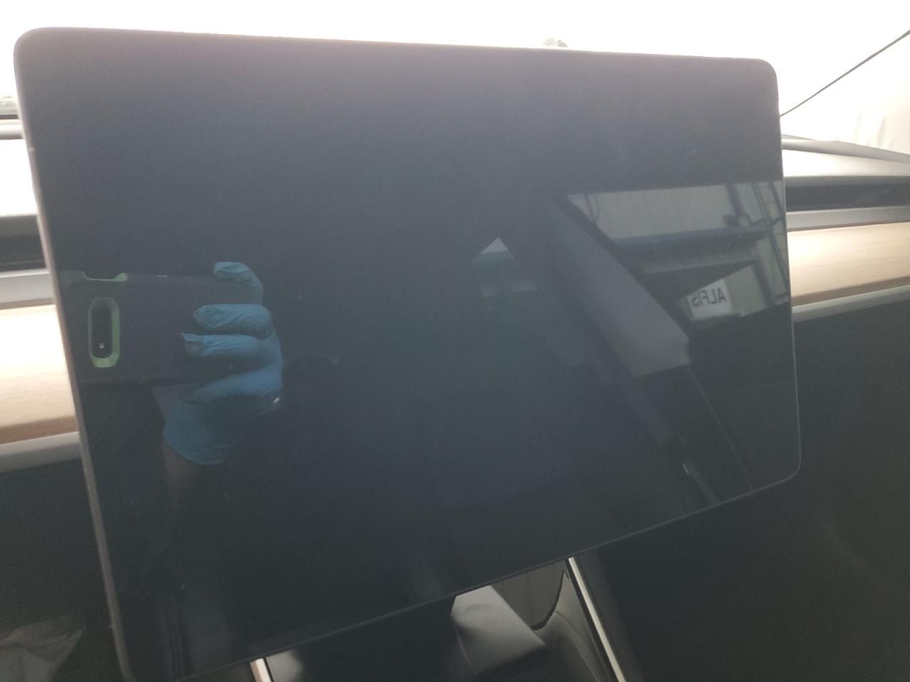 2018 Tesla Model 3 VIN: 5YJ3E1EA1JF031329 Lot: 93410215