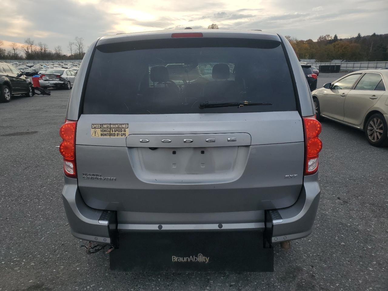 2016 Dodge Grand Caravan Sxt VIN: 2C4RDGCG7GR328559 Lot: 91767155