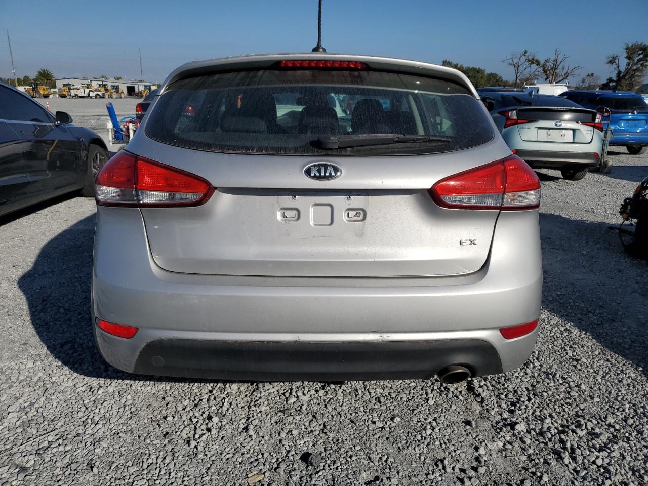 2015 Kia Forte Ex VIN: KNAFX5A8XF5341678 Lot: 93178905