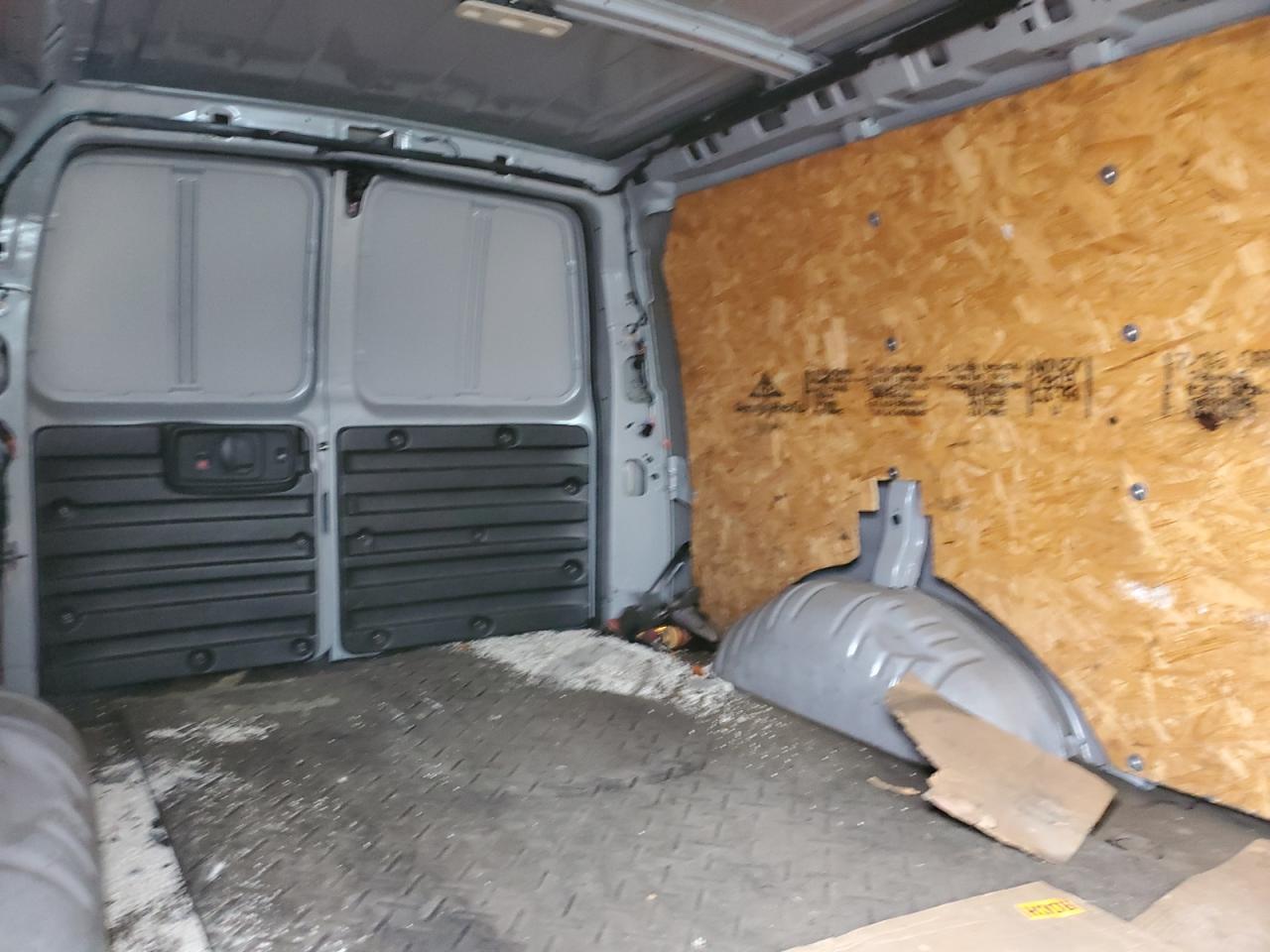 2025 Chevrolet Express G2500 VIN: 1GCWGAFP6S1106028 Lot: 92035715