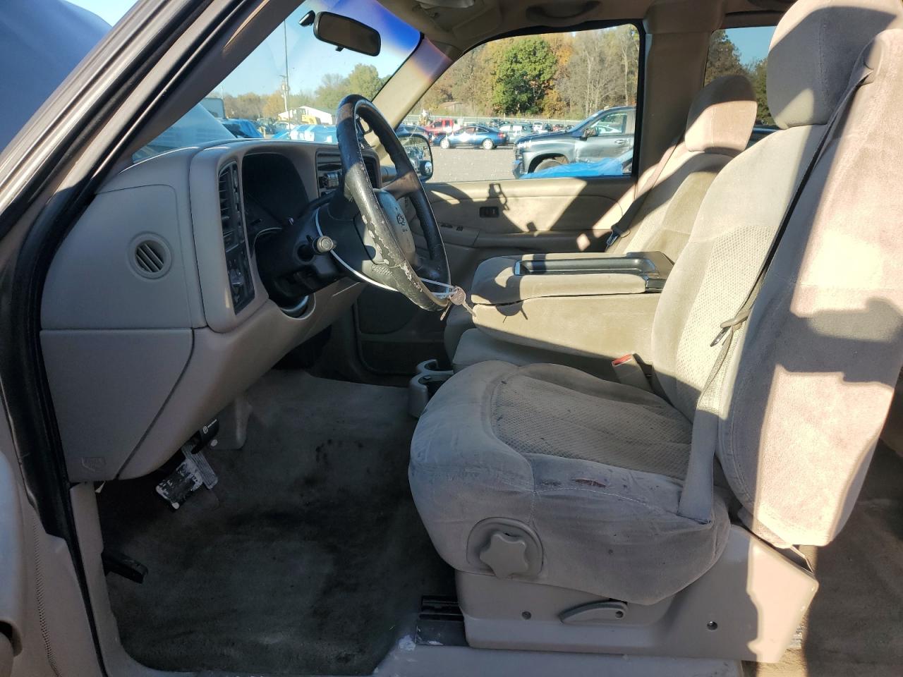 2001 Chevrolet Silverado K1500 VIN: 1GCEK19T41E129172 Lot: 90840855