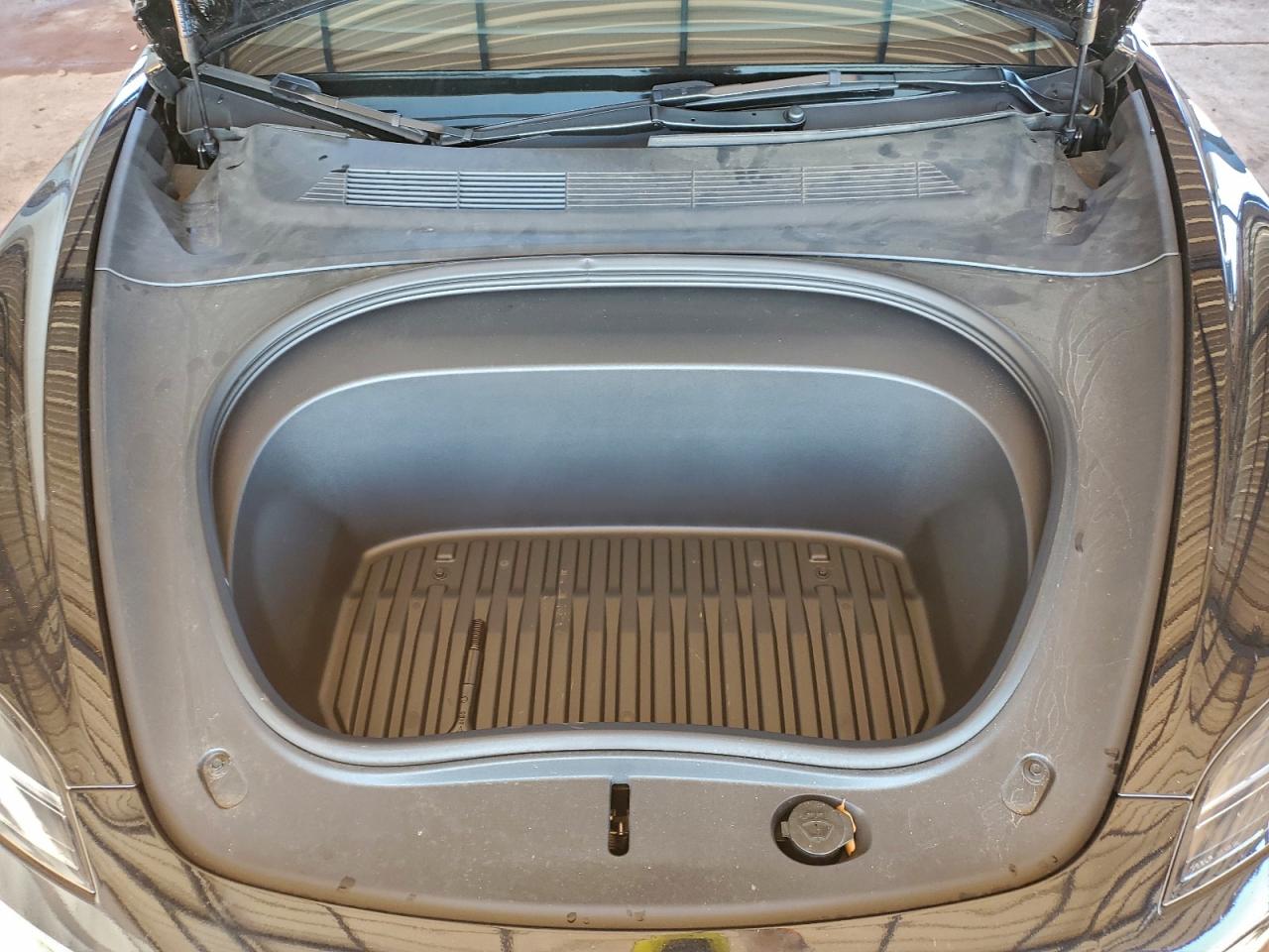 2025 Tesla Model 3 VIN: 5YJ3E1EA1SF903302 Lot: 94138425