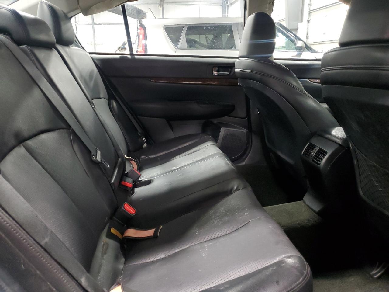 2014 Subaru Legacy 2.5I Limited VIN: 4S3BMBL62E3034617 Lot: 91409495