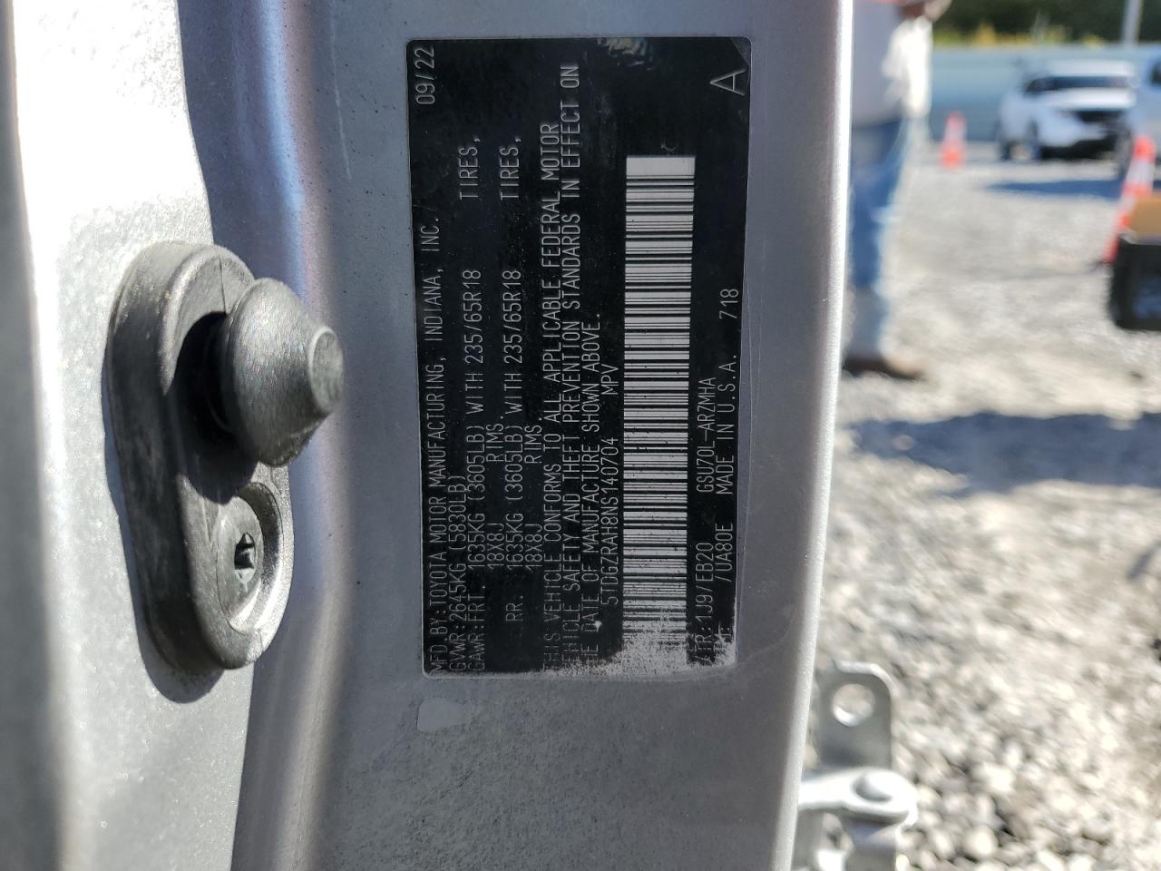 2022 Toyota Highlander Xle VIN: 5TDGZRAH8NS140704 Lot: 91318485