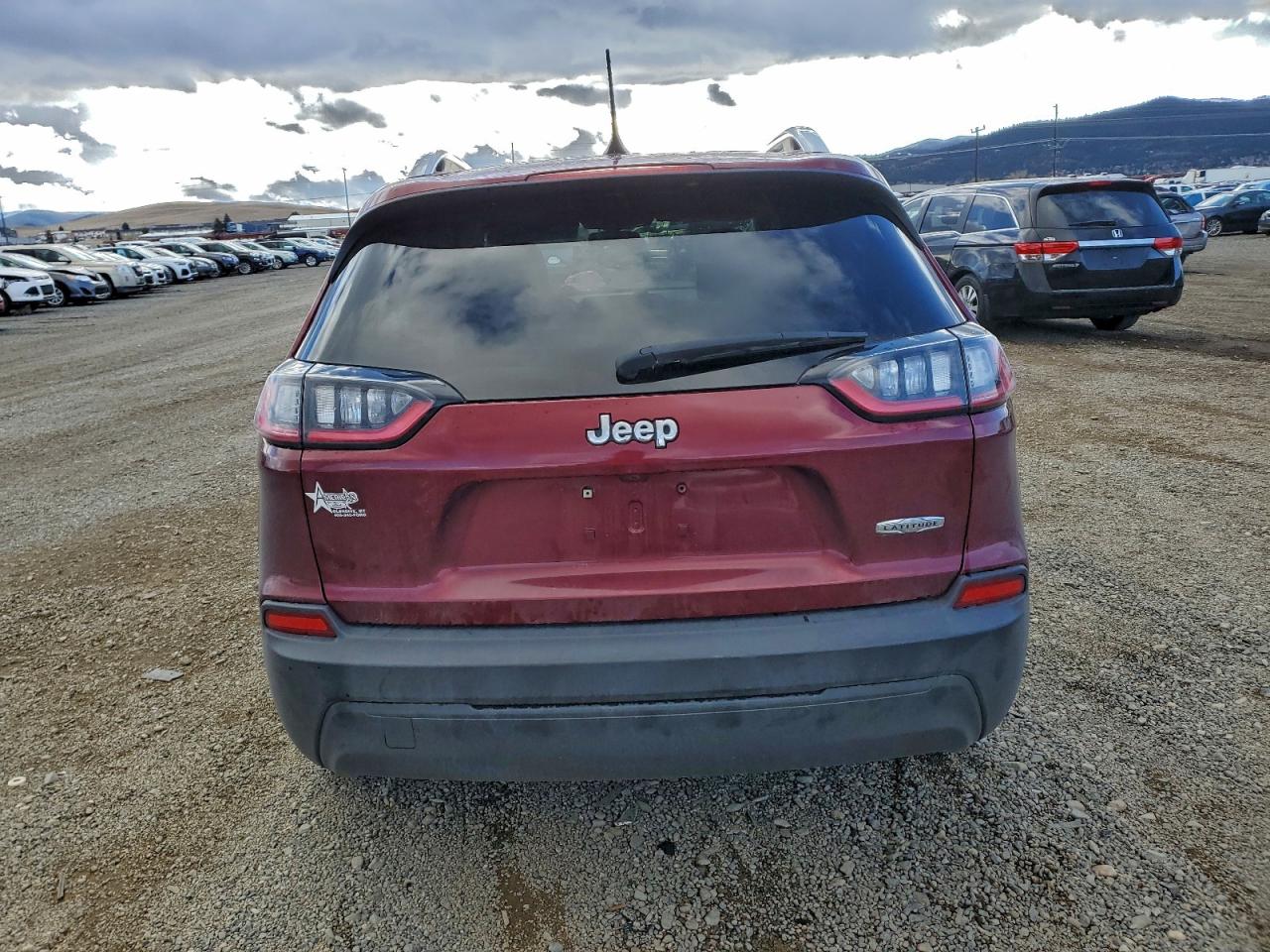 2019 Jeep Cherokee Latitude VIN: 1C4PJLCB8KD381974 Lot: 94225585