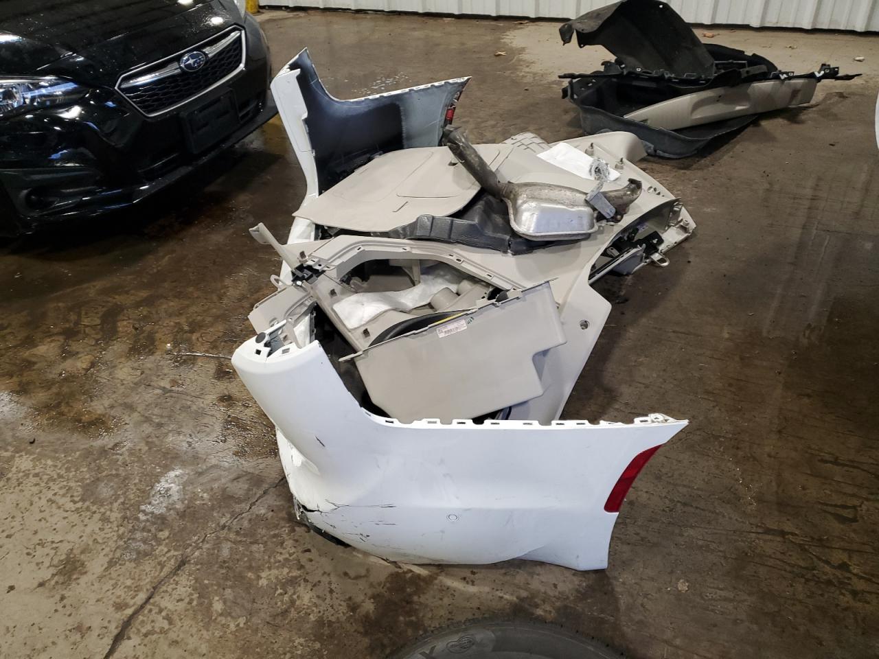 2018 Chrysler Pacifica Hybrid Limited VIN: 2C4RC1N79JR364564 Lot: 92807055