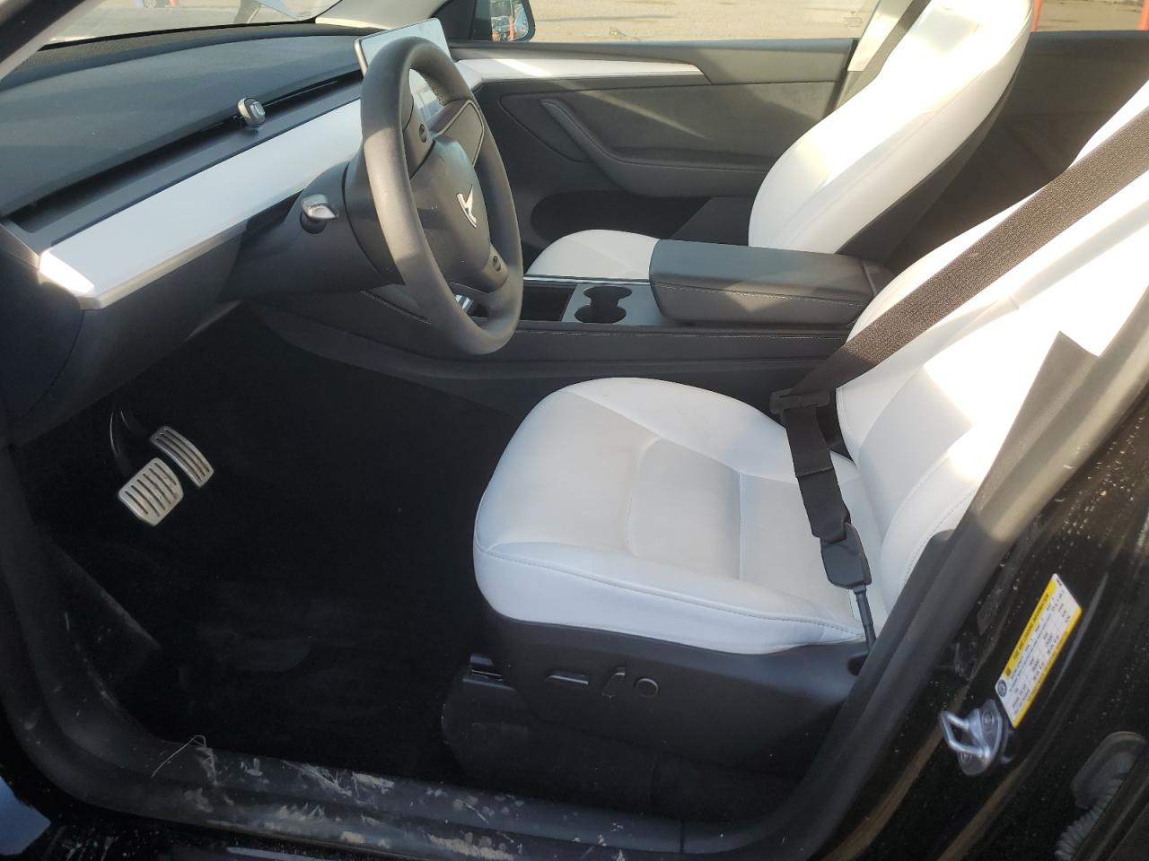 2023 Tesla Model Y VIN: 7SAYGDEF3PF894545 Lot: 91928975