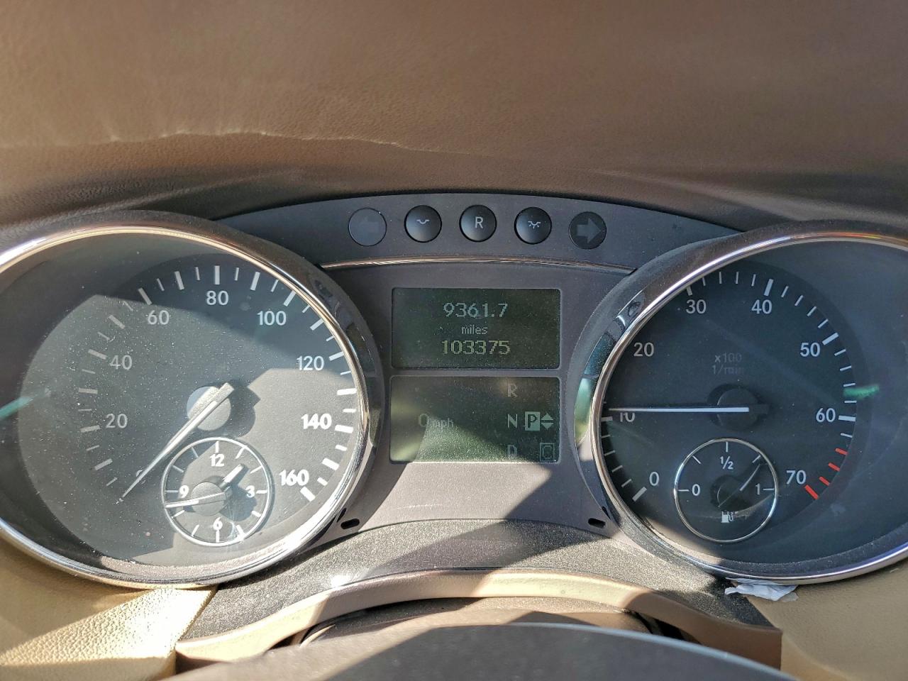 2006 Mercedes-Benz R 350 VIN: 4JGCB65E76A020954 Lot: 92701925