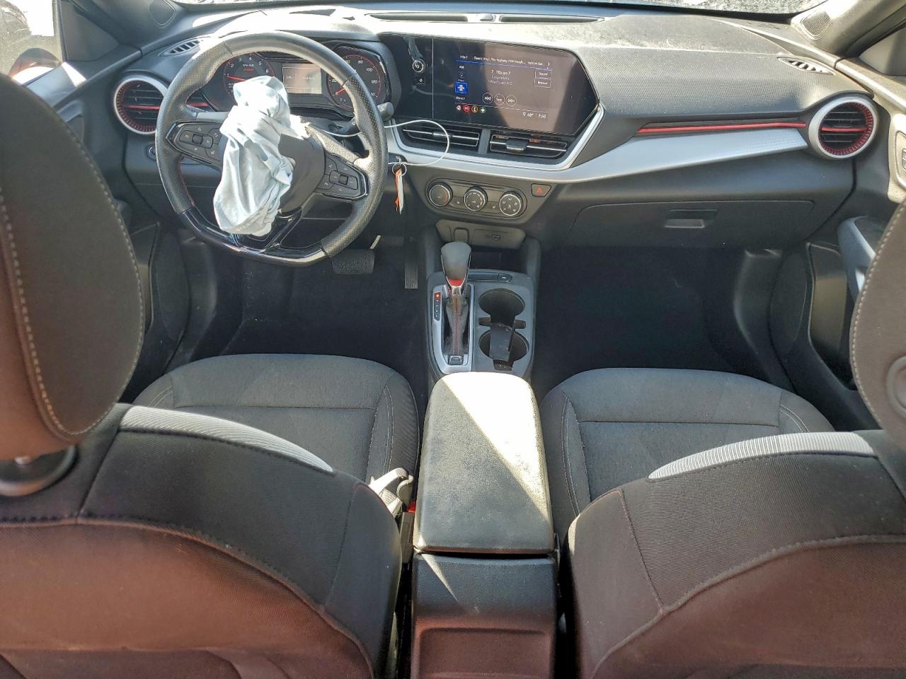 2024 Chevrolet Trax 1Rs VIN: KL77LGE25RC141650 Lot: 94376595