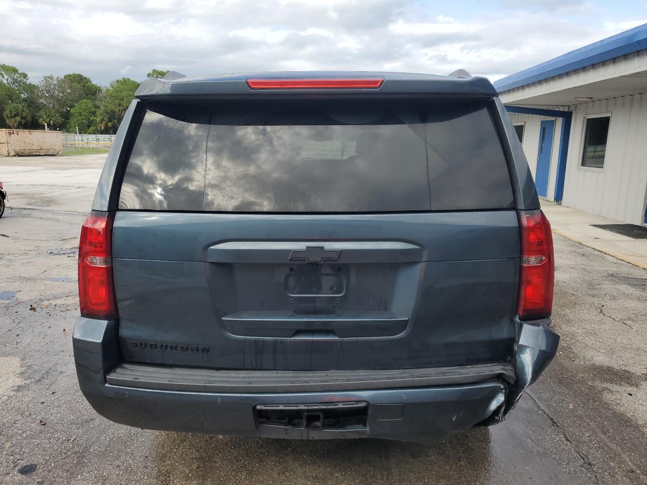 2019 Chevrolet Suburban C1500 Lt VIN: 1GNSCHKC1KR157306 Lot: 91344875