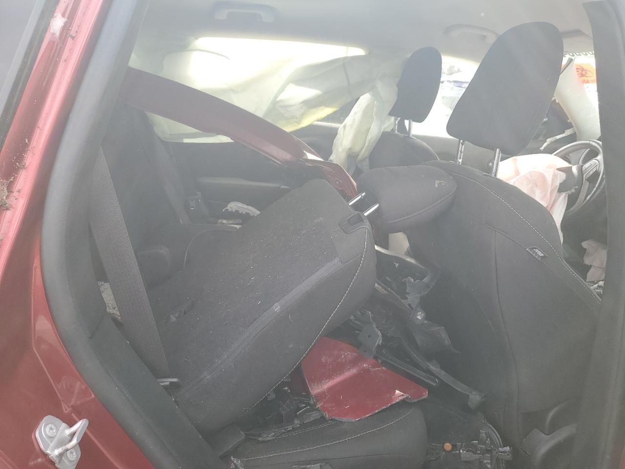 2016 Jeep Cherokee Latitude VIN: 1C4PJMCB3GW280262 Lot: 92883645