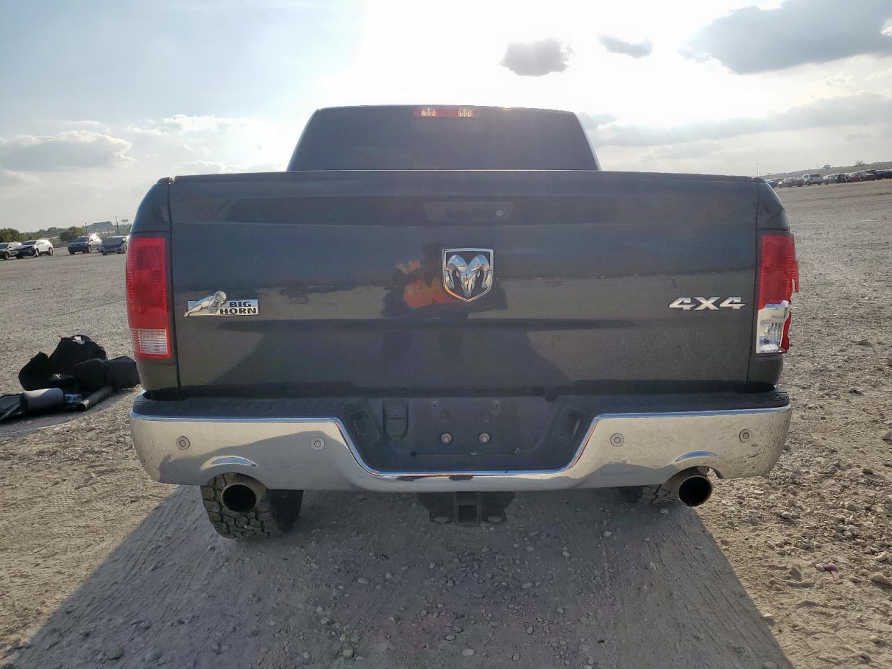 2018 Ram 1500 Slt VIN: 3C6RR7LTXJG197243 Lot: 93304935