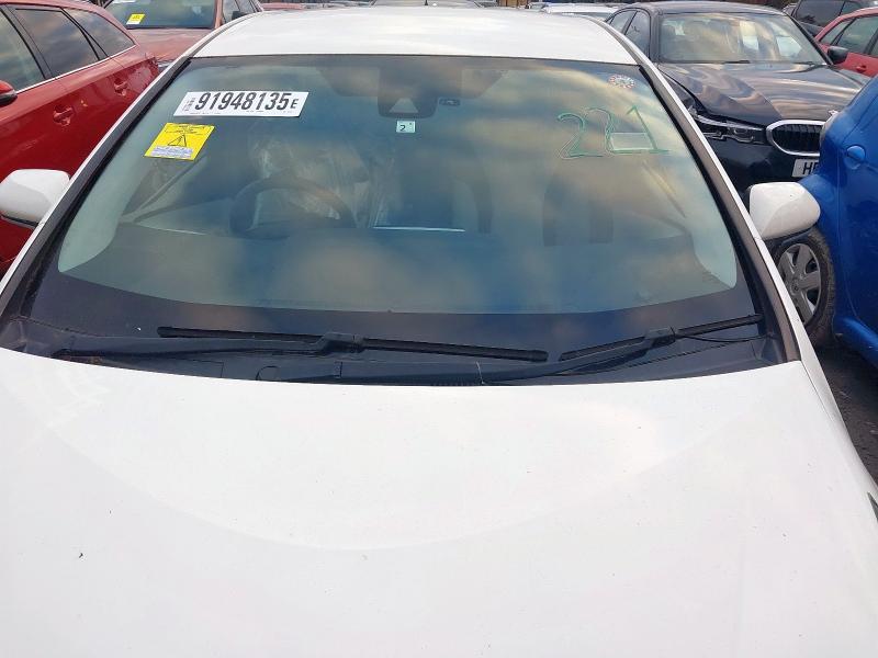 2017 TOYOTA PRIUS T4 VVT-I CVT 