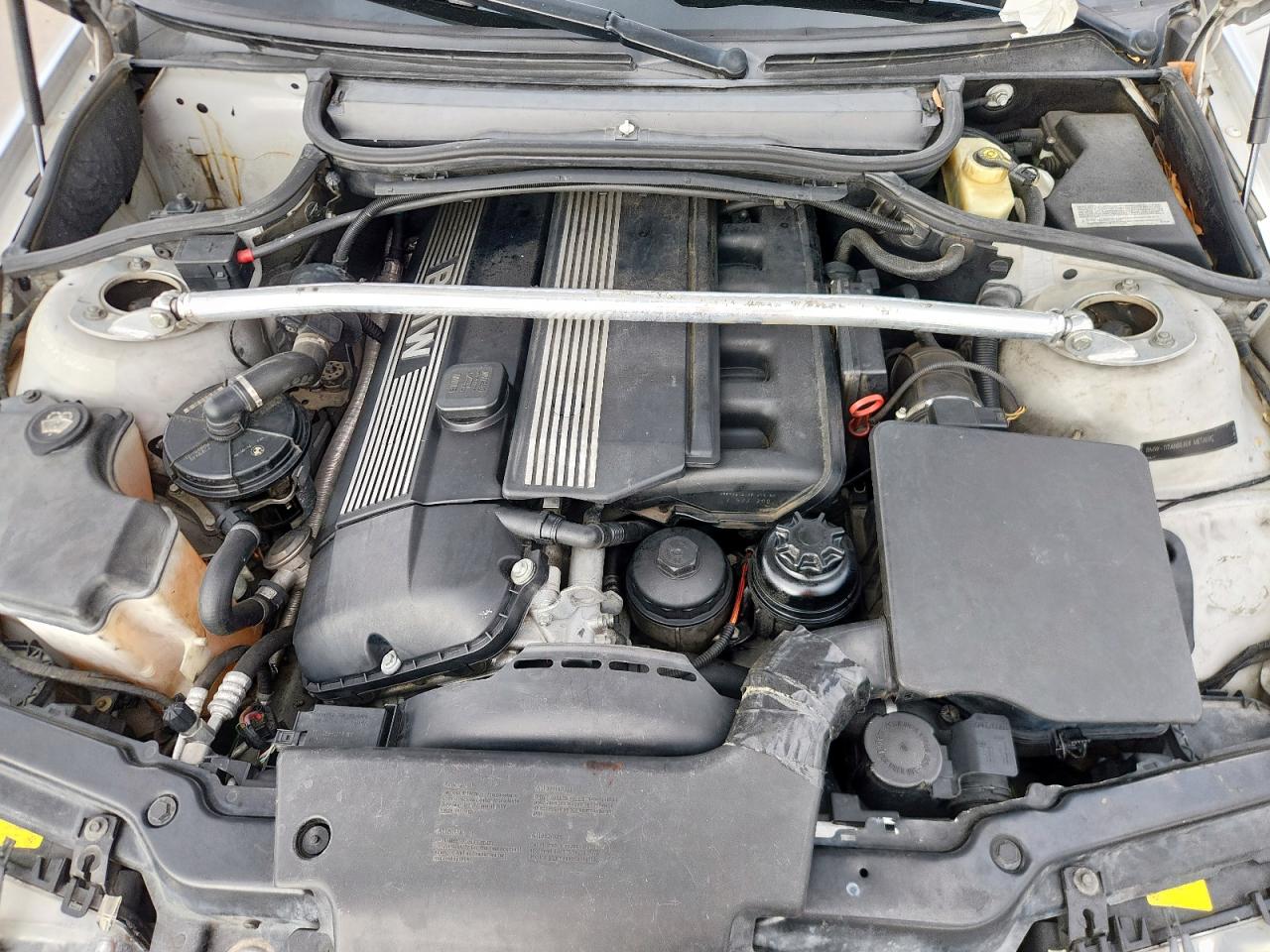 2004 BMW 325 Ci VIN: WBABD33454PL05145 Lot: 93692435