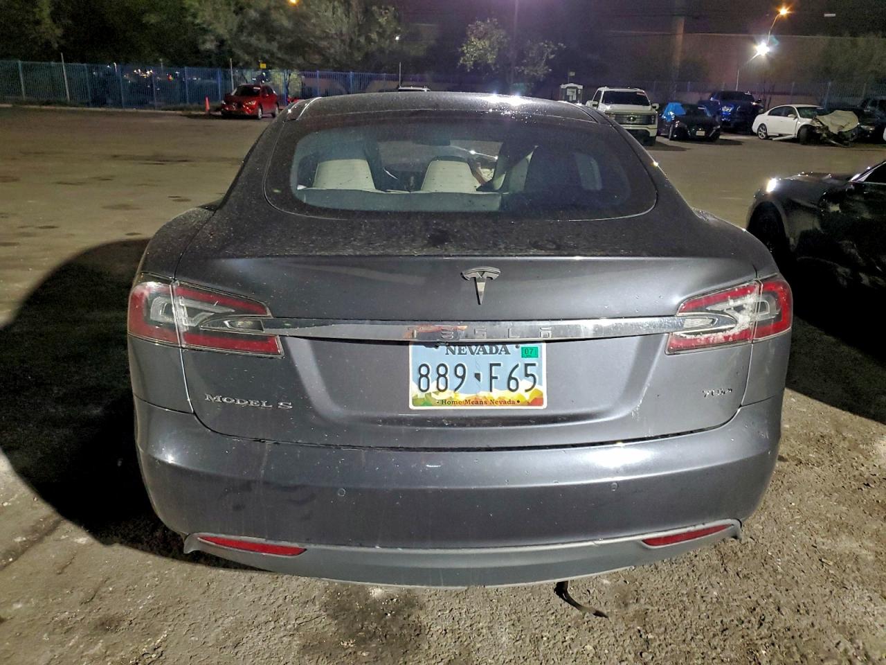 2016 Tesla Model S VIN: 135378 Lot: 94202135
