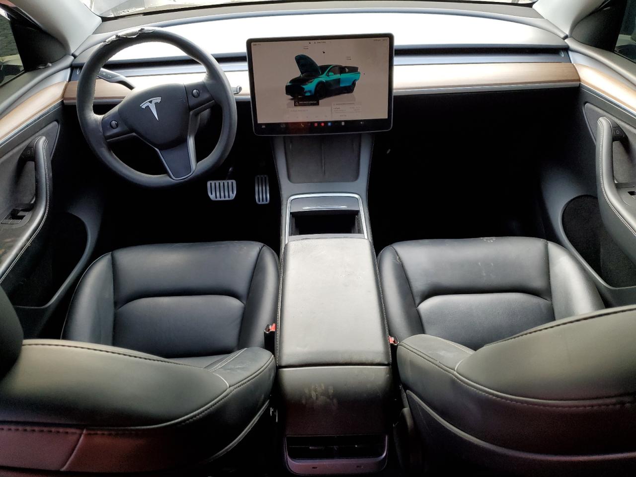 2023 Tesla Model Y VIN: 7SAYGDEF9PF624137 Lot: 92116905