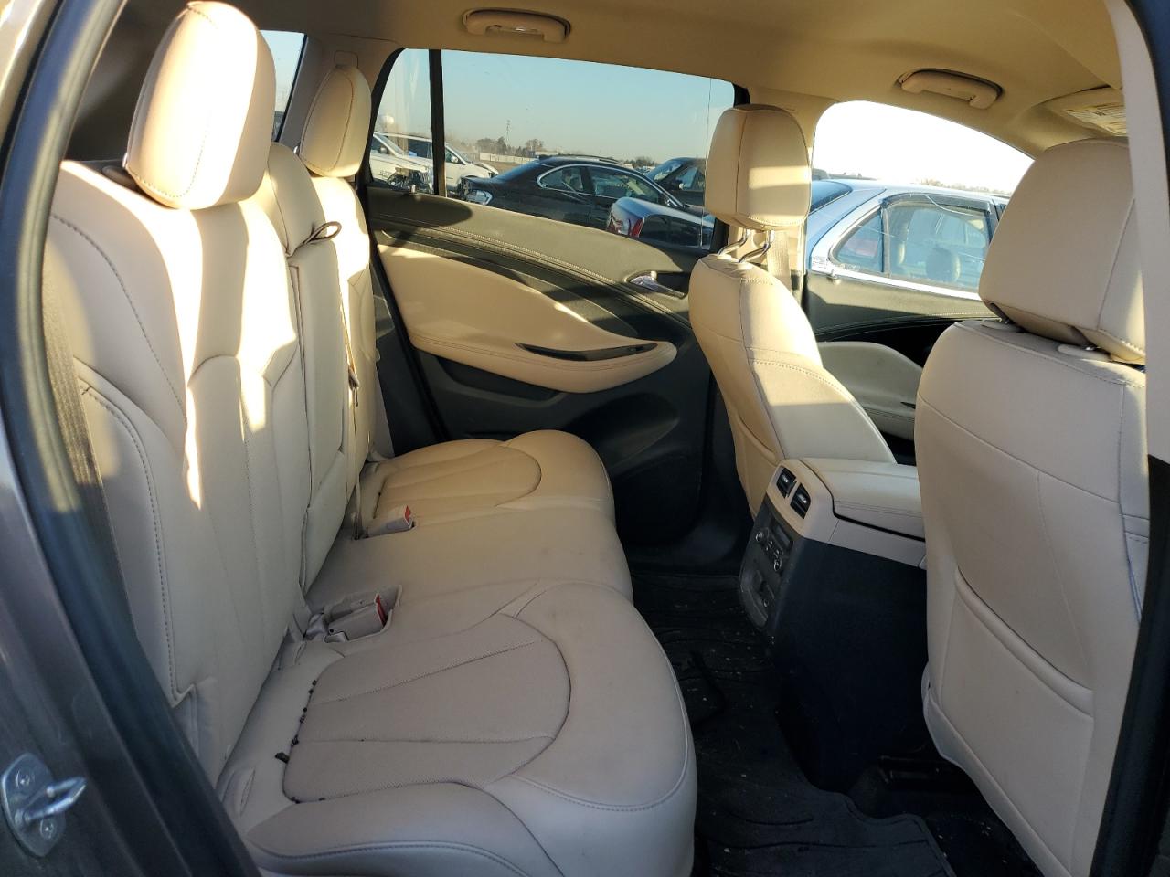 2018 Buick Envision Essence VIN: LRBFX1SA6JD008484 Lot: 92101945