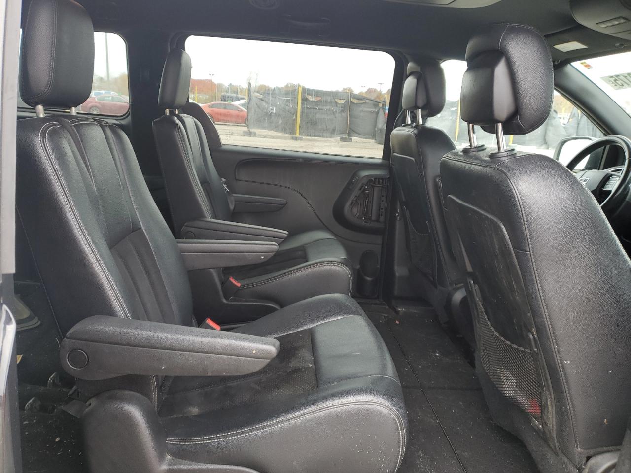 2014 Dodge Grand Caravan Sxt VIN: 2C4RDGCGXER261260 Lot: 92270175