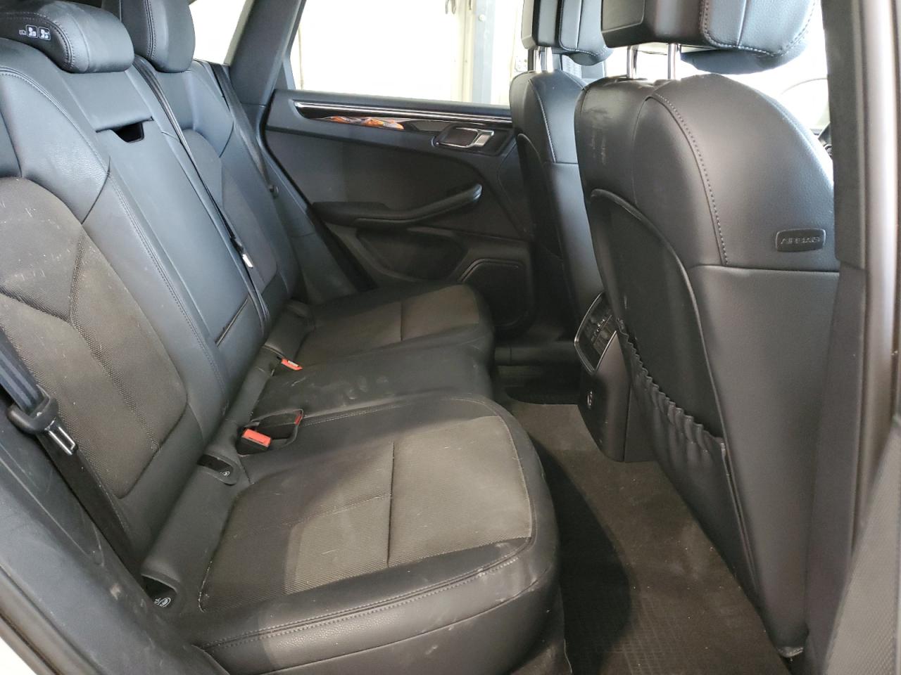 2023 Porsche Macan Base VIN: WP1AA2A51PLB05595 Lot: 87108475