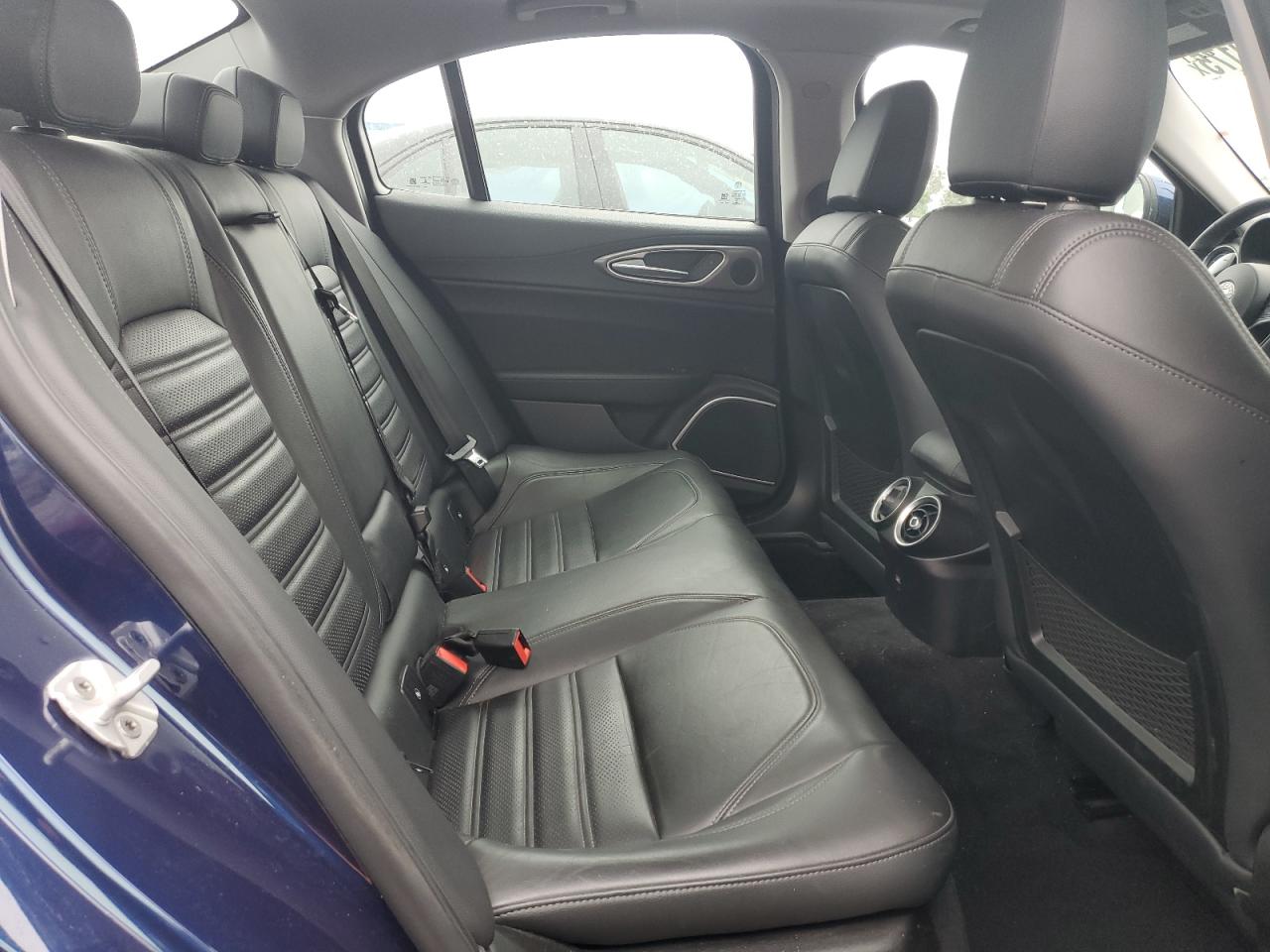 2017 Alfa Romeo Giulia Ti VIN: ZARFAECN1H7530000 Lot: 92740175