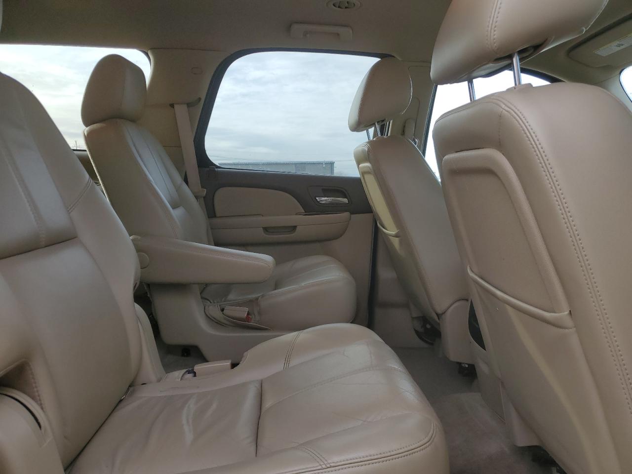 2011 GMC Yukon Slt VIN: 1GKS2CE03BR262790 Lot: 92919345