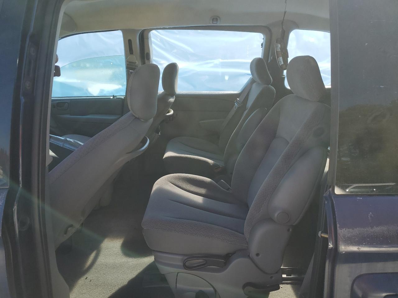 2006 Dodge Caravan Sxt VIN: 1D4GP45R26B737077 Lot: 90218925