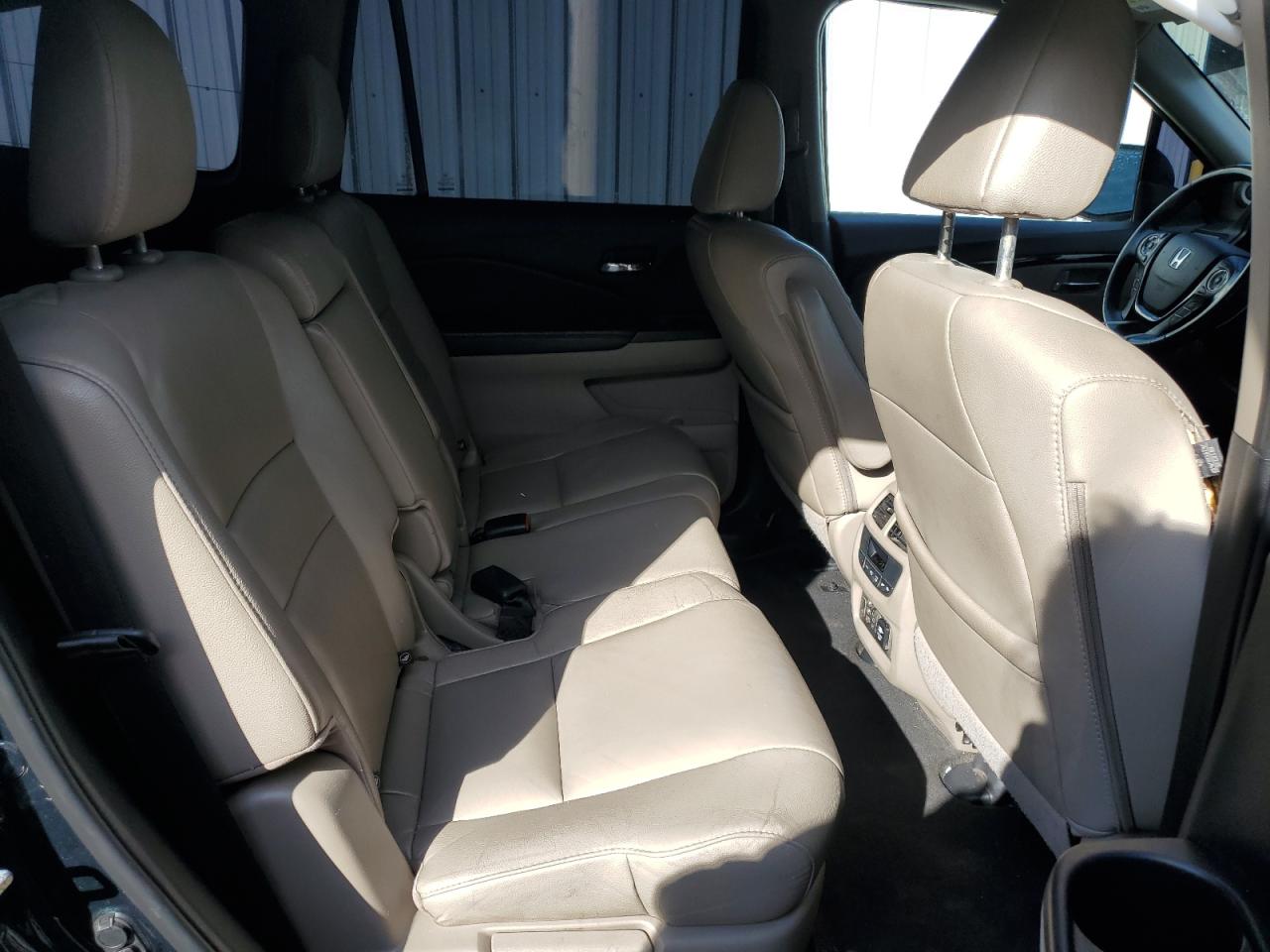 2018 Honda Pilot Touring VIN: 5FNYF5H92JB032033 Lot: 91302845