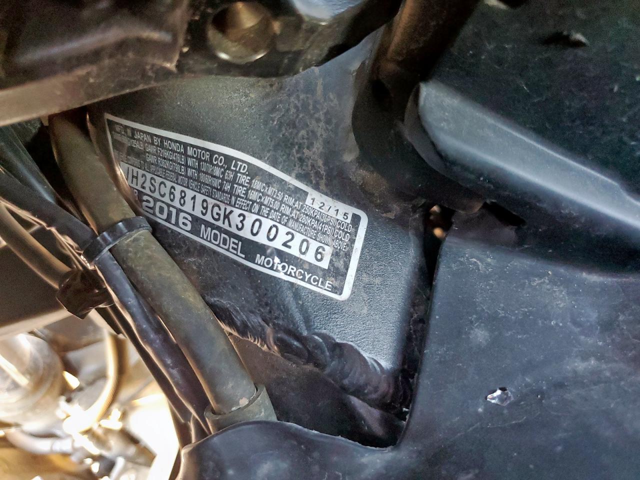 2016 Honda Gl1800 B VIN: JH2SC6819GK300206 Lot: 82347745