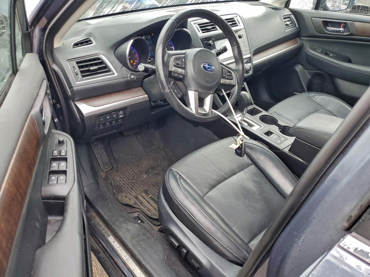 2017 Subaru Outback 3.6R Limited VIN: 4S4BSENC6H3347714 Lot: 93903495