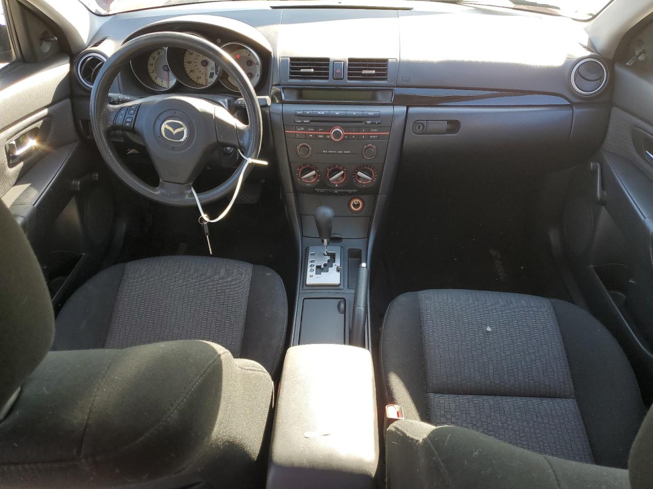 2008 Mazda 3 I VIN: JM1BK12F381170210 Lot: 92384645