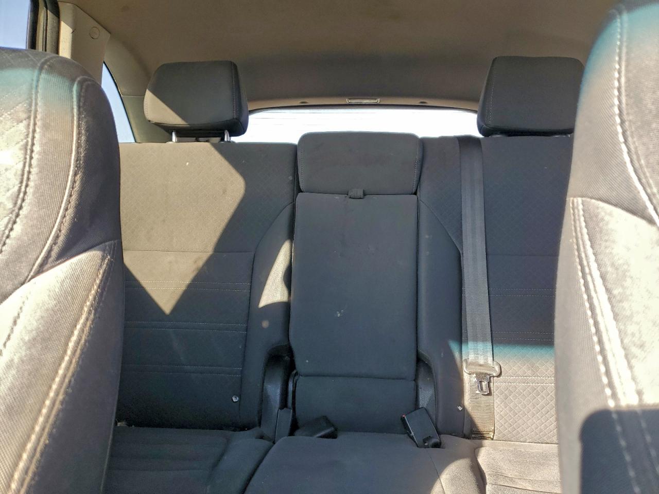 2018 Kia Sorento Lx VIN: 5XYPGDA5XJG338593 Lot: 94665865