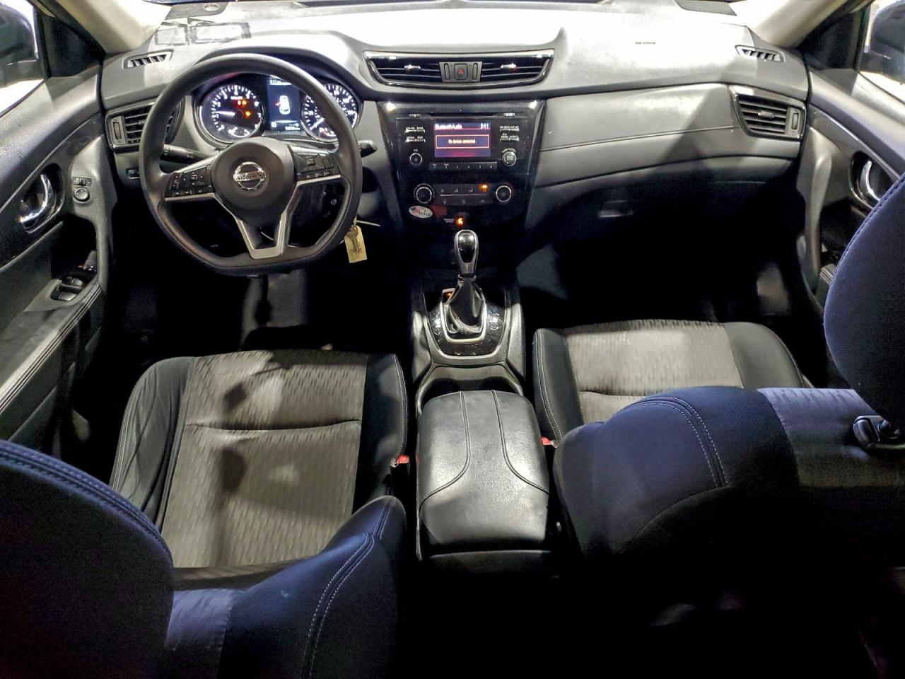 2017 Nissan Rogue S VIN: JN8AT2MV7HW263631 Lot: 94630965