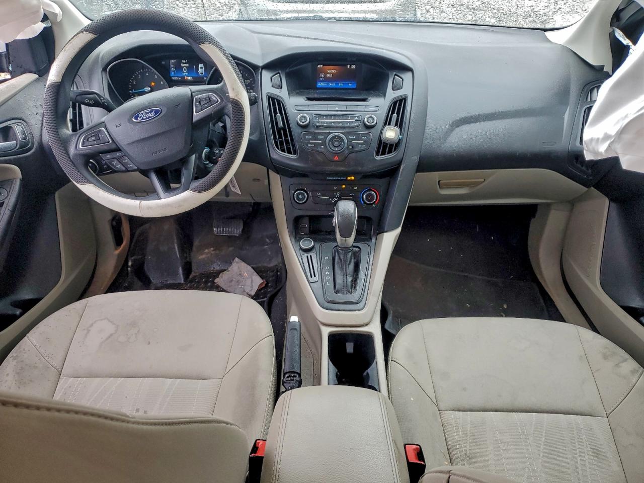 2017 Ford Focus Se VIN: 1FADP3K22HL247601 Lot: 93417755