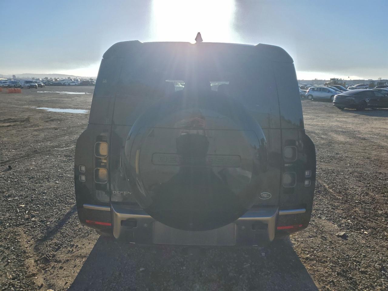 2023 Land Rover Defender 130 X VIN: SALEXFEU1P2225521 Lot: 94067585