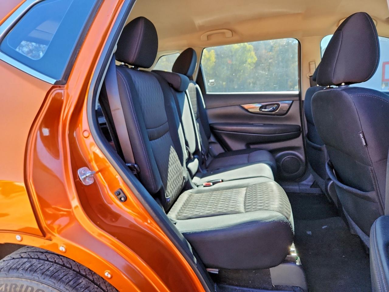 2017 Nissan Rogue S VIN: 5N1AT2MT4HC776486 Lot: 94324915