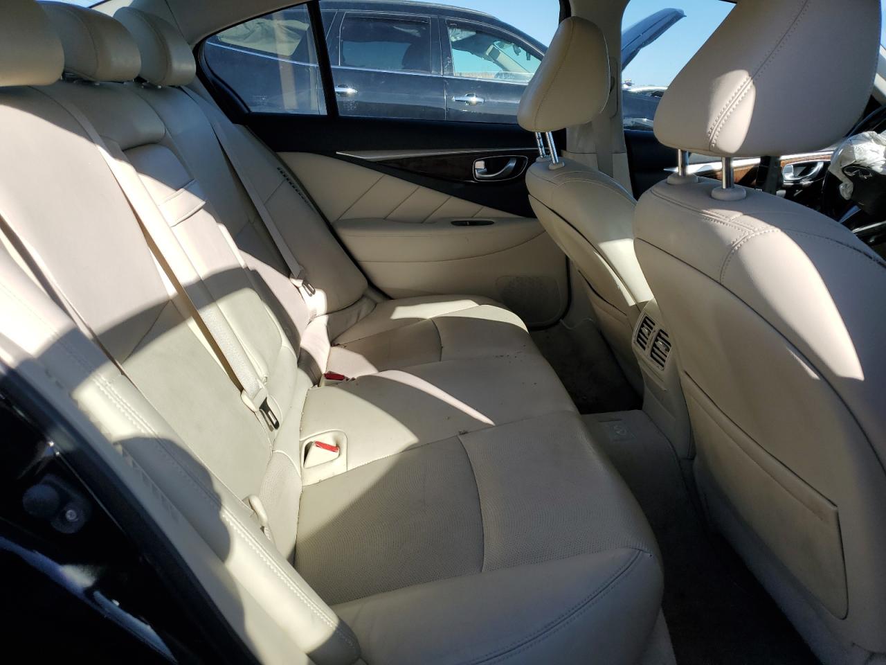 2014 Infiniti Q50 Hybrid Premium VIN: JN1AV7AR2EM702688 Lot: 92098785