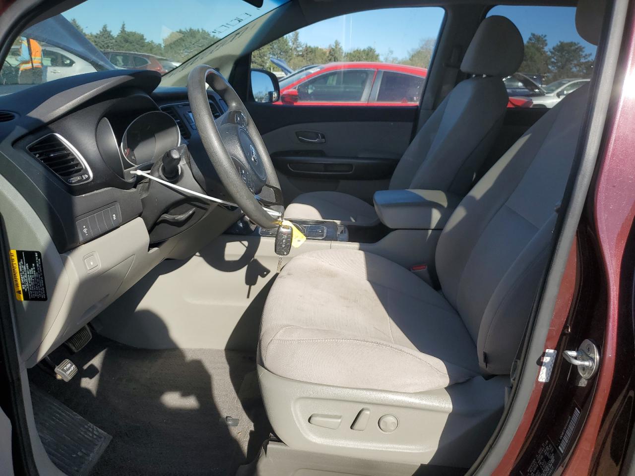 2015 Kia Sedona Lx VIN: KNDMB5C16F6046628 Lot: 90462515